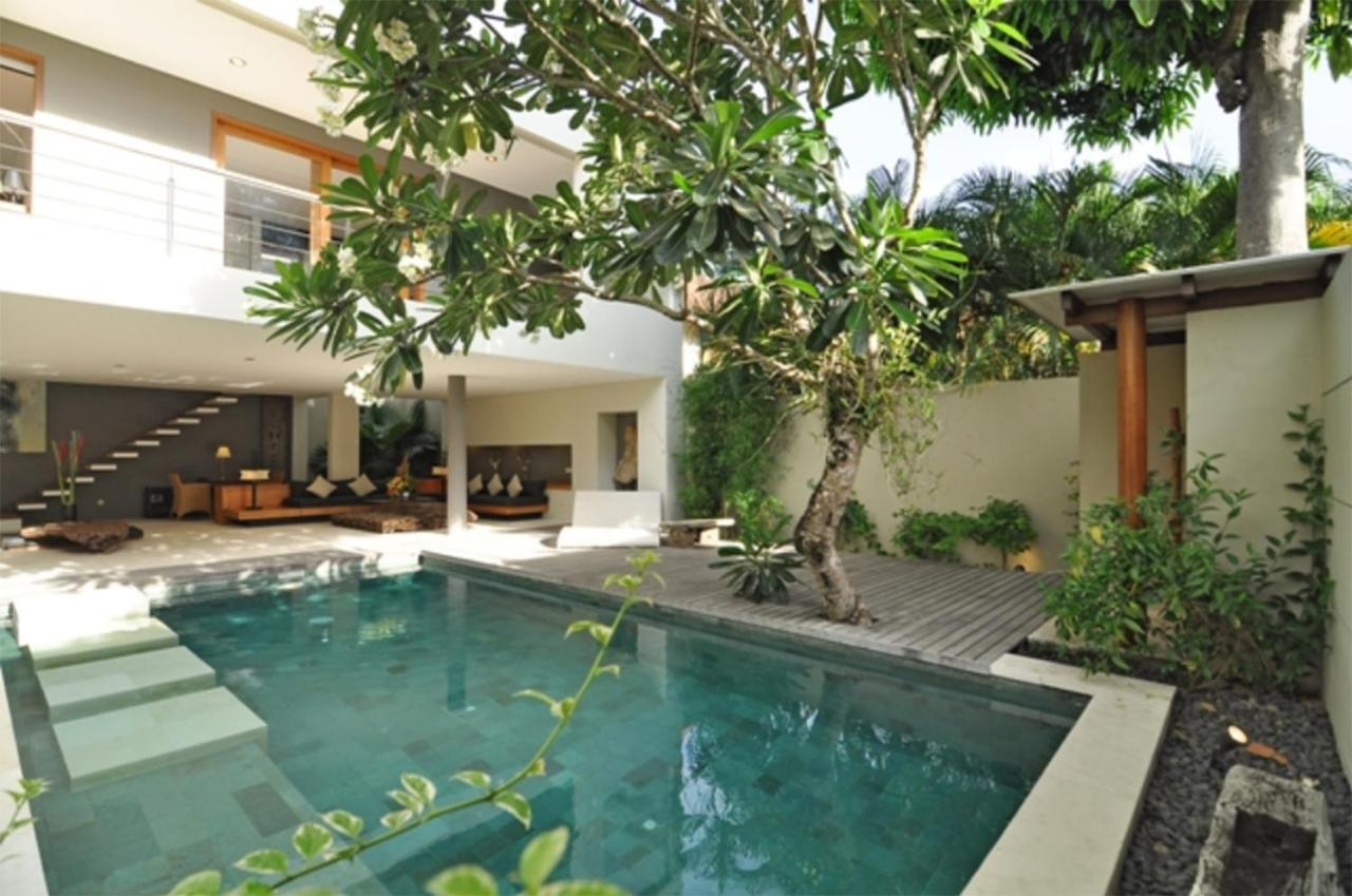 Villa Athena Seminyak Esterno foto