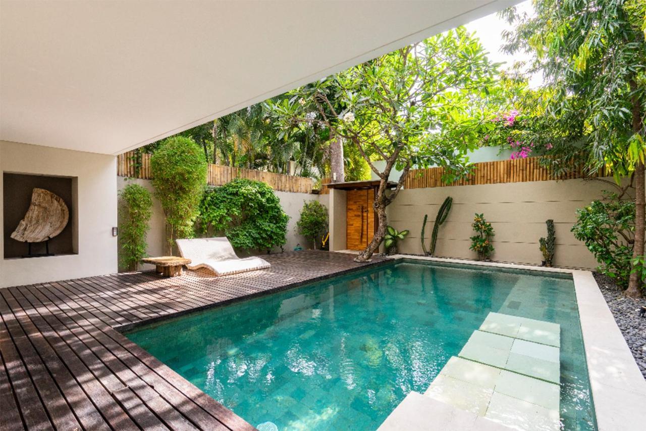 Villa Athena Seminyak Esterno foto